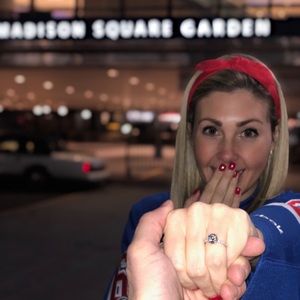 Meet your Posher, Jenny